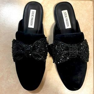 Rhinestone black Bow